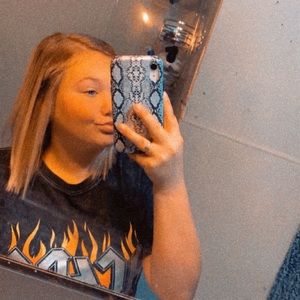 Meet your Posher, Alana